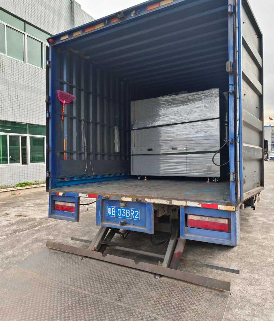 裝車(chē)出貨 裝車(chē)出貨